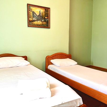 Berat Private Room In Haxhialiu Villa Zewnętrze zdjęcie
