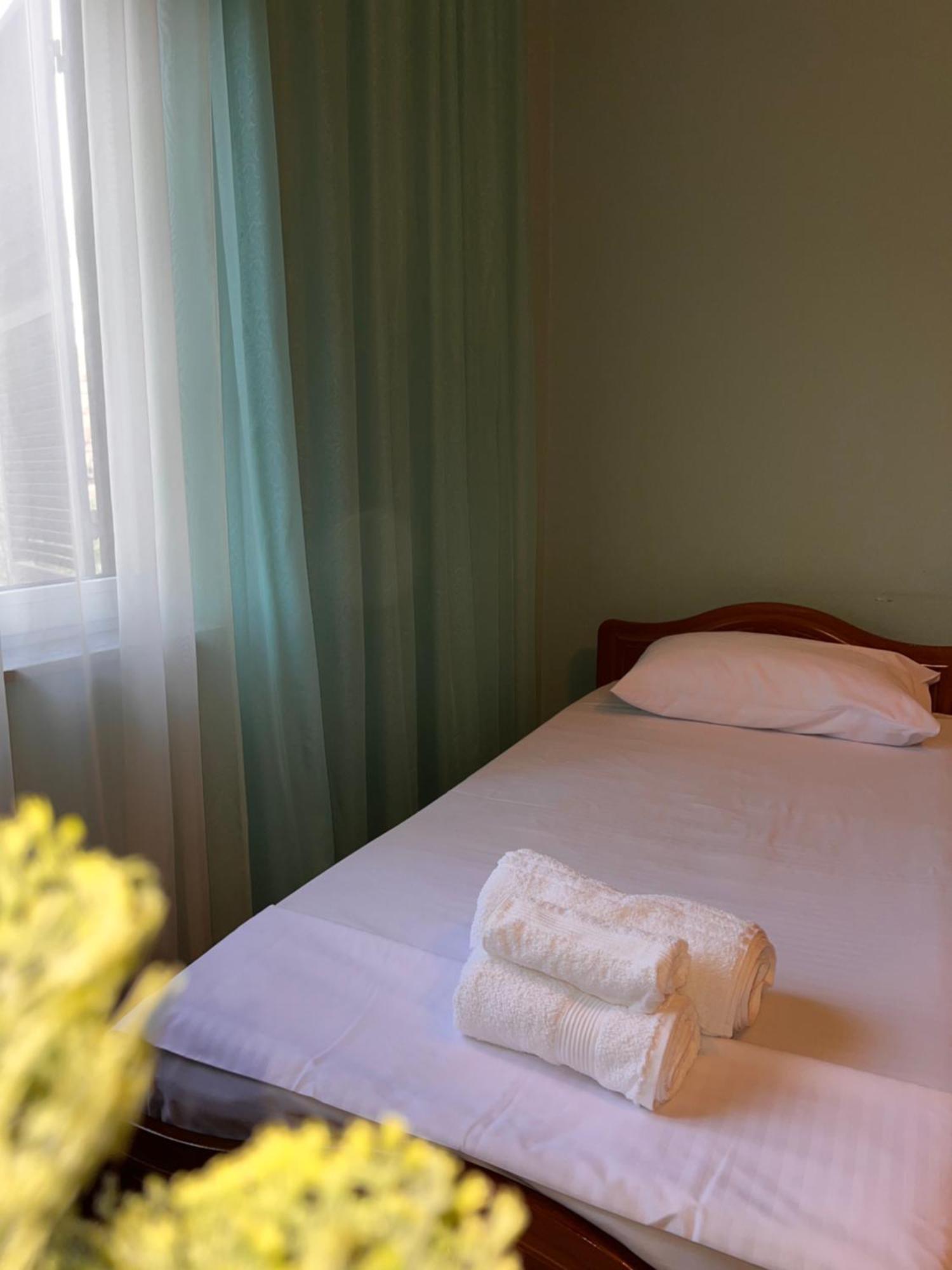Berat Private Room In Haxhialiu Villa Zewnętrze zdjęcie